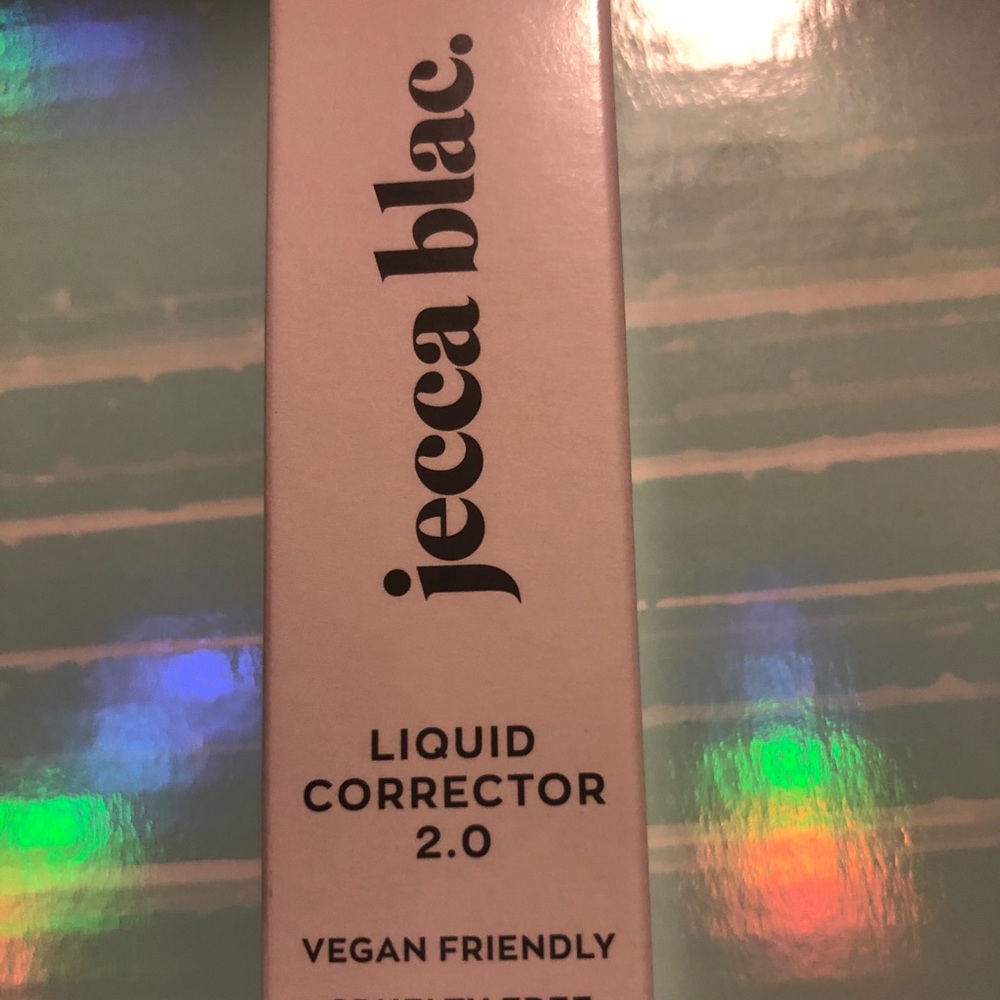 Jecca Blac. Liquid corrector 2.0